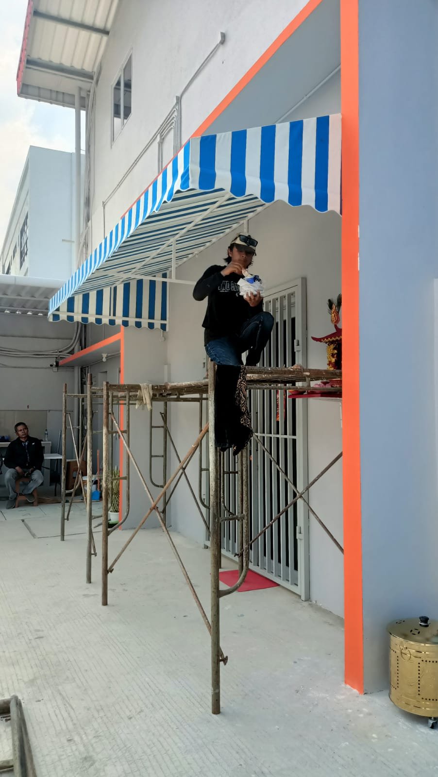 Pasang Awning Lipat Bekasi Profesional